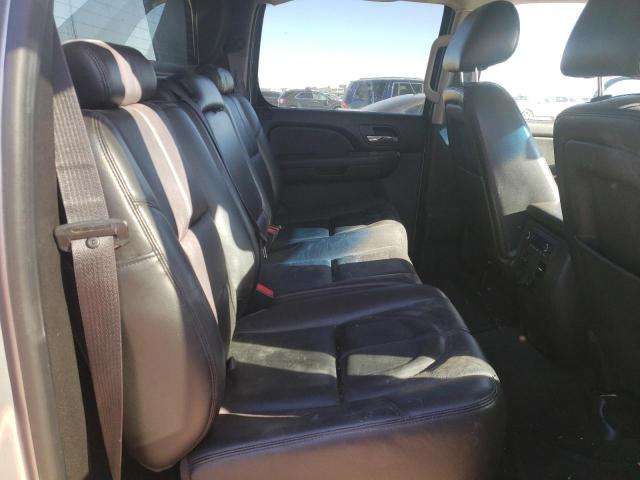 Photo 10 from auction – 2012 CHEVROLET AVALANCHE with VIN 3GNTKFE76CG203806