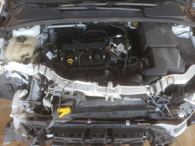 Photo 11 from auction – 2016 FORD FOCUS SE with VIN 1FADP3F27GL403656