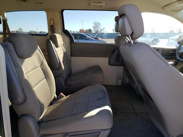 Photo 11 from auction – 2010 CHRYSLER TOWN & COU with VIN 2A4RR2D10AR329939