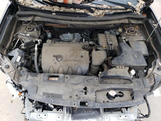 Photo 12 from auction – 2016 MITSUBISHI OUTLANDER with VIN JA4AD3A32GZ065015