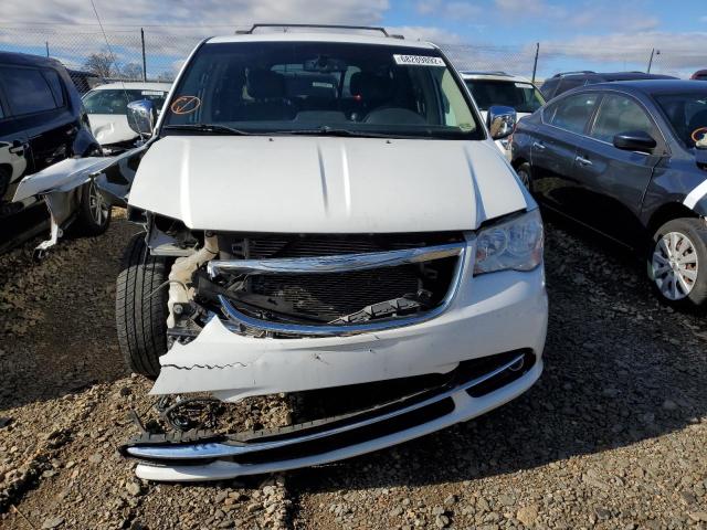 Photo 5 from auction – 2014 CHRYSLER TOWN & COU with VIN 2C4RC1BG8ER204461