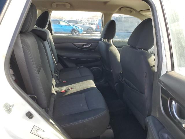 Photo 11 from auction – 2017 NISSAN ROGUE S with VIN KNMAT2MT2HP569222