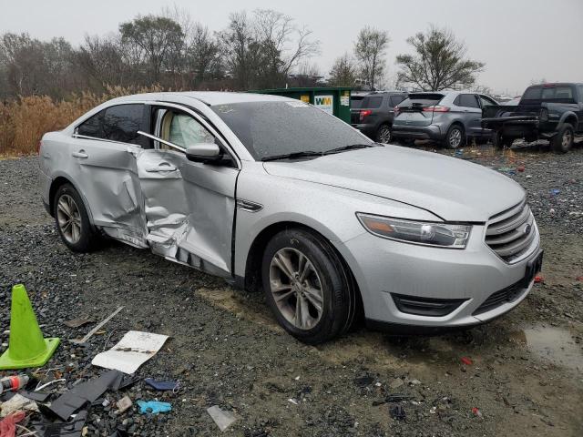 Photo 4 from auction – 2018 FORD TAURUS SEL with VIN 1FAHP2E86JG134969