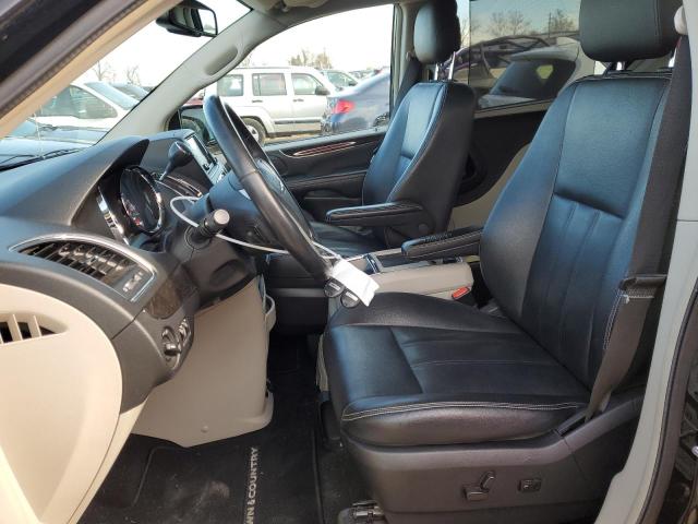 Photo 7 from auction – 2016 CHRYSLER TOWN & COU with VIN 2C4RC1BG6GR112820
