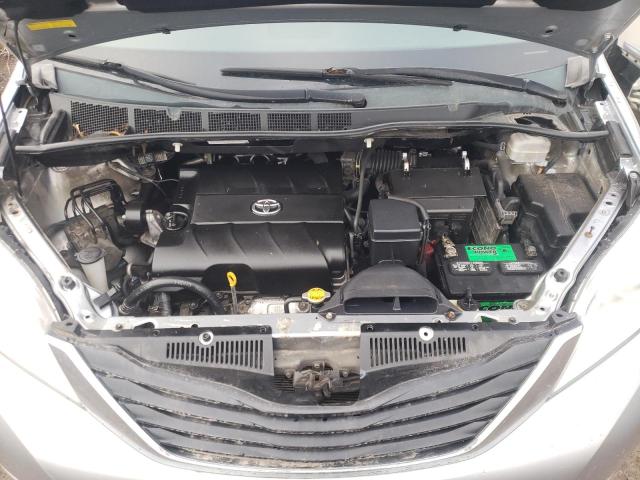 Photo 12 from auction – 2011 TOYOTA SIENNA LE with VIN 5TDKK3DC2BS048978