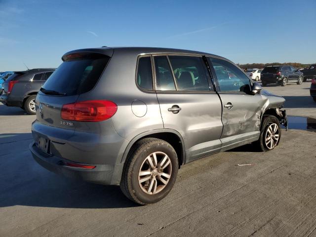 Photo 3 from auction – 2012 VOLKSWAGEN TIGUAN S with VIN WVGAV7AX6CW080413