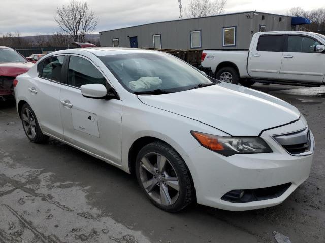 Photo 4 from auction – 2014 ACURA ILX 20 PRE with VIN 19VDE1F50EE010398