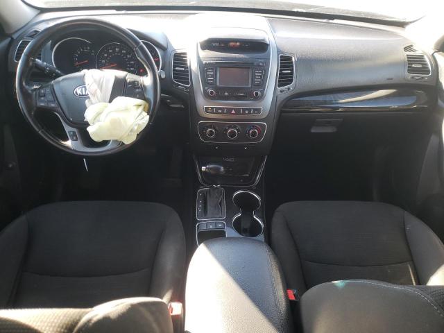 Photo 8 from auction – 2015 KIA SORENTO LX with VIN 5XYKTCA60FG563962