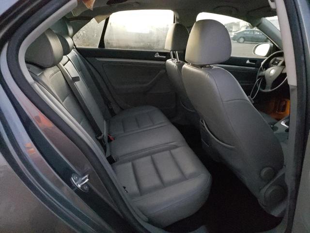 Photo 10 from auction – 2007 VOLKSWAGEN JETTA WOLF with VIN 3VWEF71K87M201226