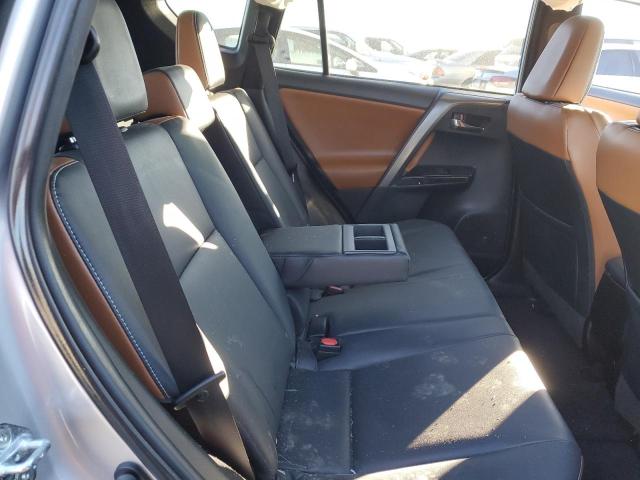 Photo 11 from auction – 2016 TOYOTA RAV4 SE with VIN 2T3NFREV0GW259347