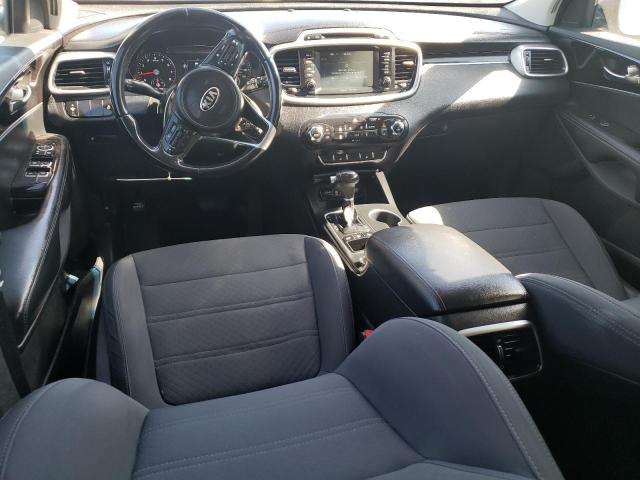 Photo 8 from auction – 2017 KIA SORENTO LX with VIN 5XYPGDA35HG237888