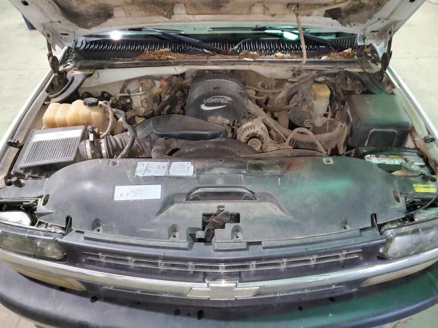 Photo 11 from auction – 2002 CHEVROLET SILVERADO with VIN 2GCEK19T721103653