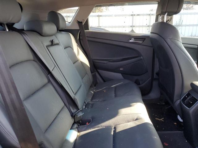 Photo 11 from auction – 2017 HYUNDAI TUCSON LIM with VIN KM8J3CA45HU493737