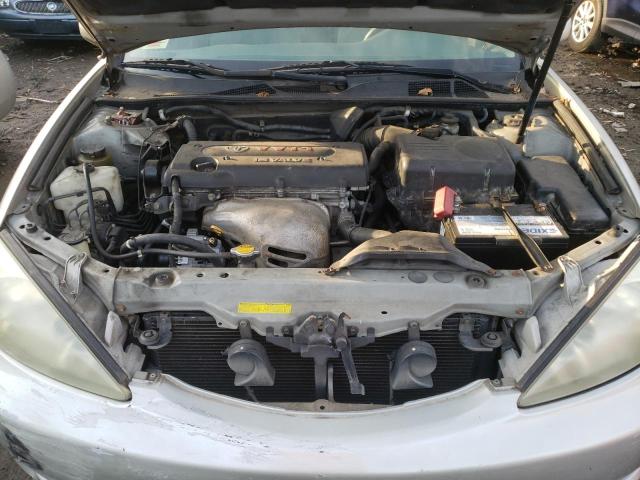 Photo 11 from auction – 2003 TOYOTA CAMRY LE with VIN 4T1BE32K23U770459