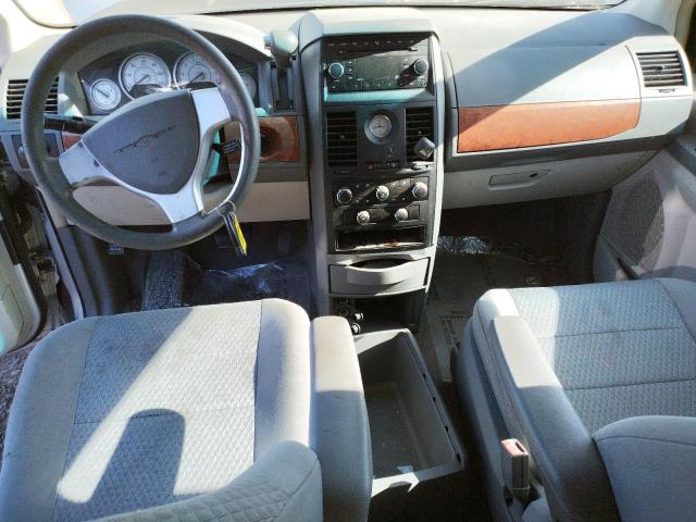 Photo 8 from auction – 2008 CHRYSLER TOWN & COU with VIN 2A8HR44H28R769030