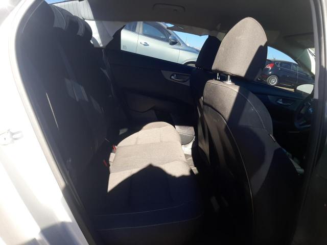 Photo 10 from auction – 2019 KIA FORTE FE with VIN 3KPF24AD0KE074932