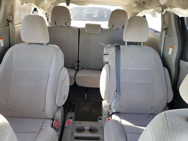 Photo 10 from auction – 2017 TOYOTA SIENNA LE with VIN 5TDKZ3DC9HS777550