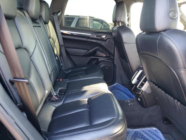 Photo 10 from auction – 2016 PORSCHE CAYENNE with VIN WP1AA2A29GKA12240