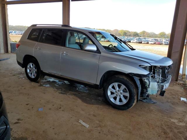 Photo 4 from auction – 2011 TOYOTA HIGHLANDER with VIN 5TDZK3EH3BS049355