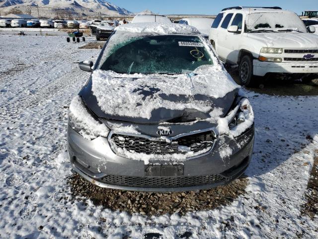 Photo 5 from auction – 2016 KIA FORTE EX with VIN KNAFX5A81G5628909