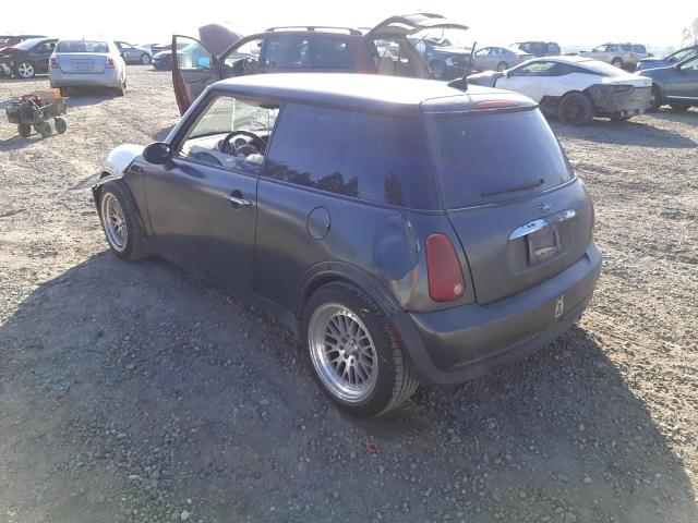 Photo 2 from auction – 2005 MINI COOPER with VIN WMWRC33555TK62218