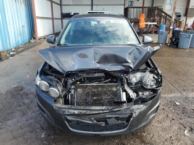 Photo 5 from auction – 2014 CHEVROLET SONIC LT with VIN 1G1JC6SH2E4230388