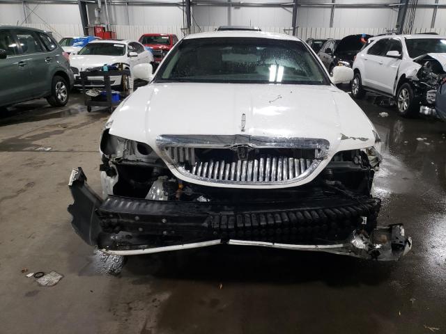 Photo 5 from auction – 2011 LINCOLN TOWN CAR S with VIN 2LNBL8CV6BX752369