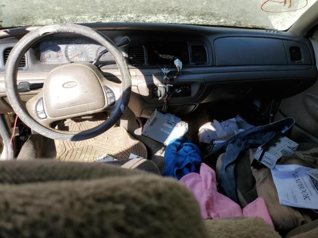 Photo 8 from auction – 2000 FORD CROWN VICT with VIN 2FAFP71W1YX213060