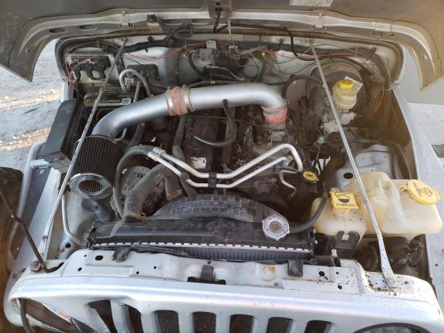 Photo 11 from auction – 2004 JEEP WRANGLER X with VIN 1J4FA39S94P754082
