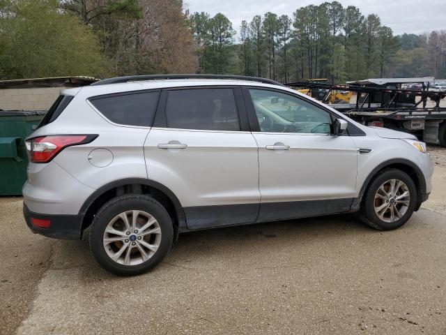 Photo 3 from auction – 2018 FORD ESCAPE SE with VIN 1FMCU0GD6JUD57134