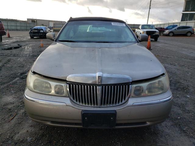Photo 5 from auction – 2000 LINCOLN TOWN CAR with VIN 1LNHM81W6YY762959