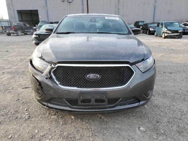 Photo 5 from auction – 2017 FORD TAURUS SHO with VIN 1FAHP2KT6HG120069