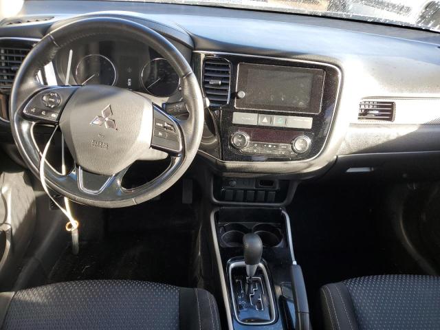 Photo 8 from auction – 2017 MITSUBISHI OUTLANDER with VIN JA4AD3A39HZ015388