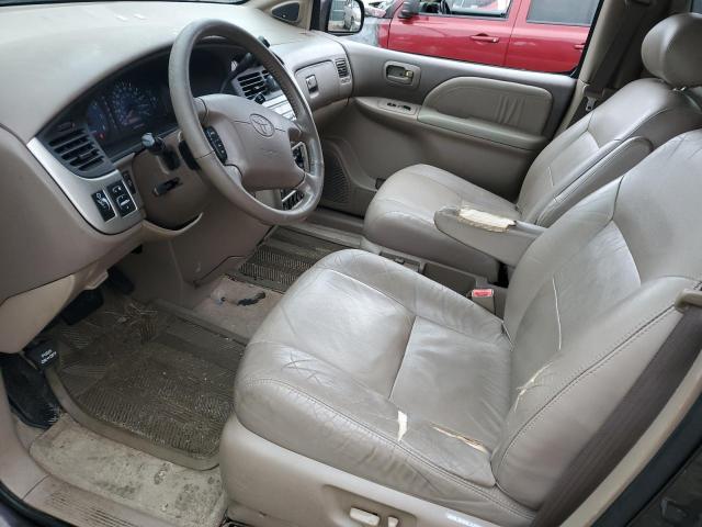 Photo 7 from auction – 2002 TOYOTA SIENNA with VIN 4T3ZF13C92U450892
