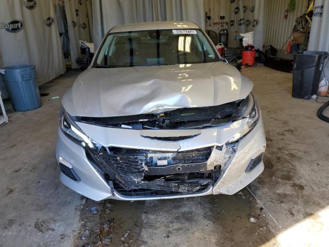 Photo 5 from auction – 2022 NISSAN ALTIMA SR with VIN 1N4BL4CV0NN347455