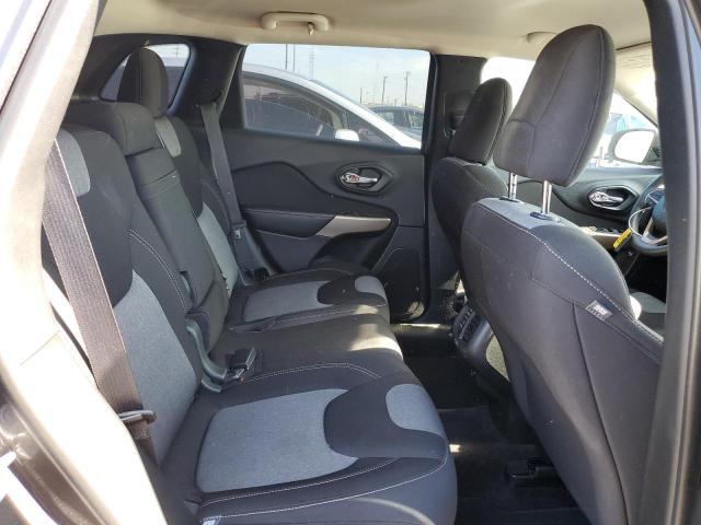 Photo 11 from auction – 2018 JEEP CHEROKEE L with VIN 1C4PJLCB8JD588010