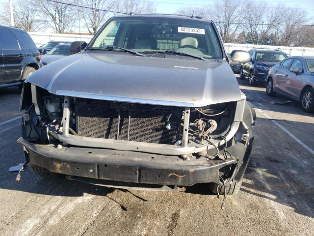 Photo 5 from auction – 2005 GMC ENVOY with VIN 1GKDT13S752156600