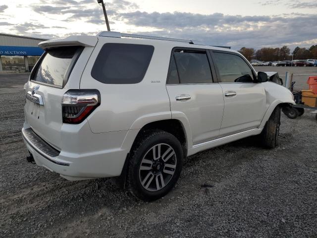 Photo 3 from auction – 2019 TOYOTA 4RUNNER SR with VIN JTEBU5JR8K5627487