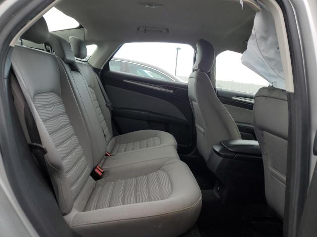 Photo 10 from auction – 2016 FORD FUSION S with VIN 3FA6P0G70GR128697