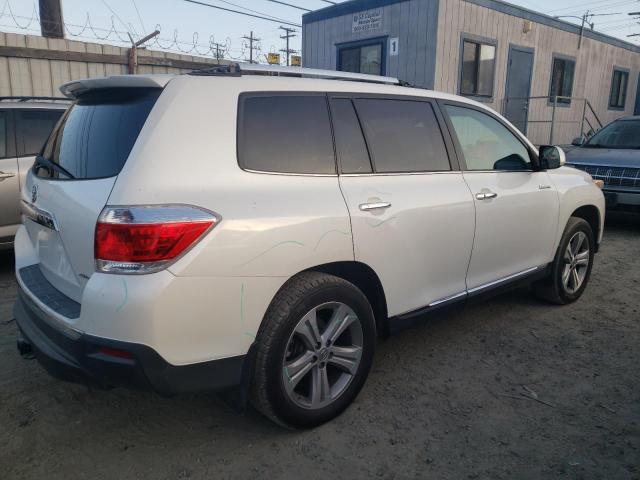 Photo 3 from auction – 2011 TOYOTA HIGHLANDER with VIN 5TDDK3EH2BS088884