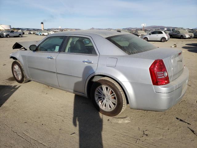 Photo 2 from auction – 2010 CHRYSLER 300 TOURIN with VIN 2C3CA5CV5AH167633
