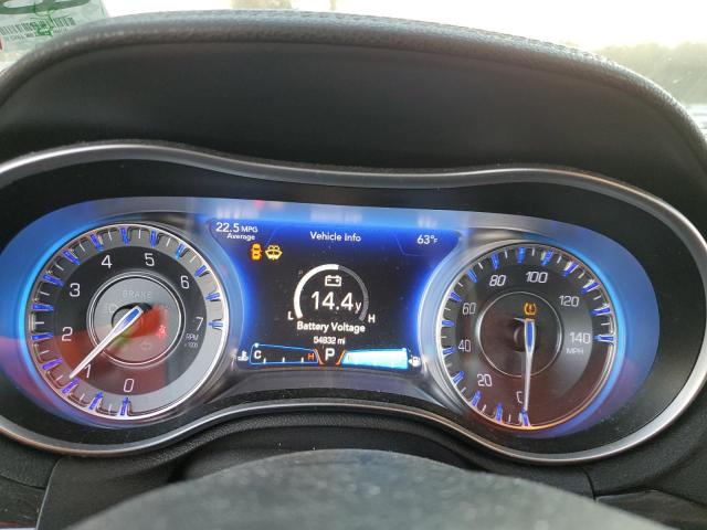 Photo 9 from auction – 2015 CHRYSLER 300 LIMITE with VIN 2C3CCAAG5FH898867