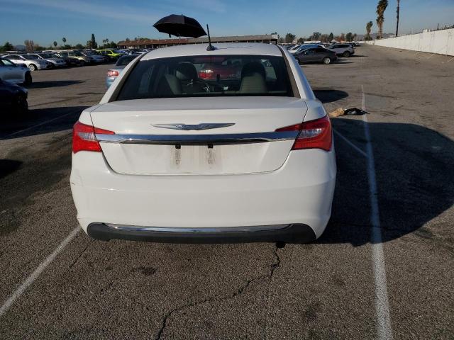 Photo 6 from auction – 2011 CHRYSLER 200 TOURIN with VIN 1C3BC1FB5BN566017