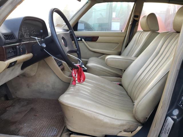 Photo 7 from auction – 1983 MERCEDES-BENZ 300 SD with VIN WDBCB20A9DB046835