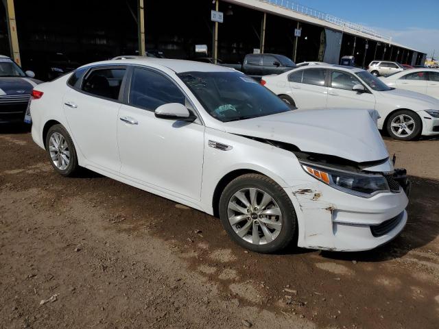 Photo 4 from auction – 2018 KIA OPTIMA LX with VIN 5XXGT4L34JG259769