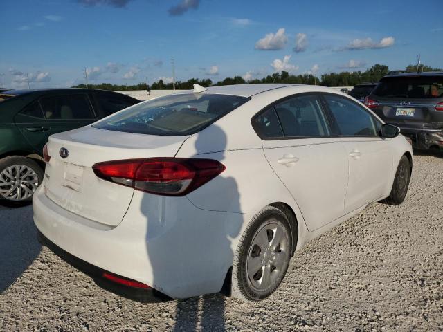 Photo 3 from auction – 2017 KIA FORTE LX with VIN 3KPFK4A77HE070668