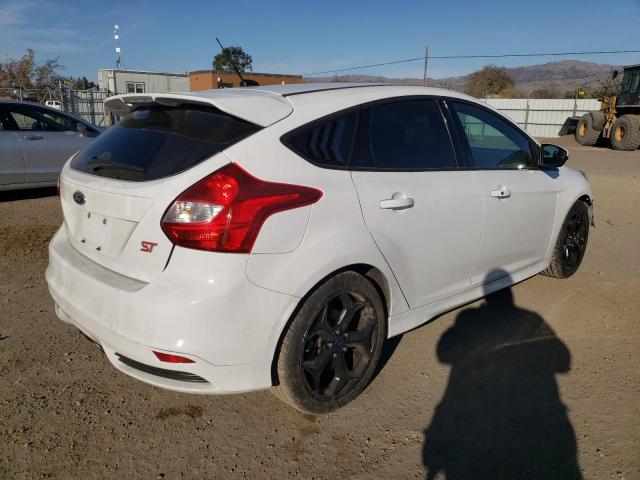 Photo 3 from auction – 2013 FORD FOCUS ST with VIN 1FADP3L93DL307925