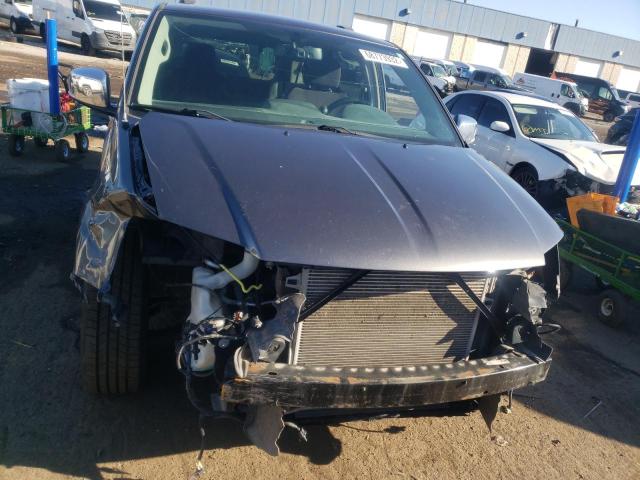 Photo 5 from auction – 2016 CHRYSLER TOWN & COU with VIN 2C4RC1JG7GR233292
