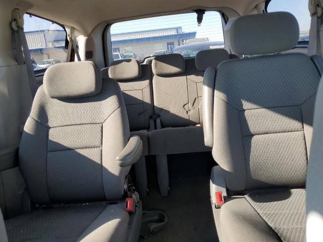Photo 10 from auction – 2010 CHRYSLER TOWN & COU with VIN 2A4RR5D1XAR115557