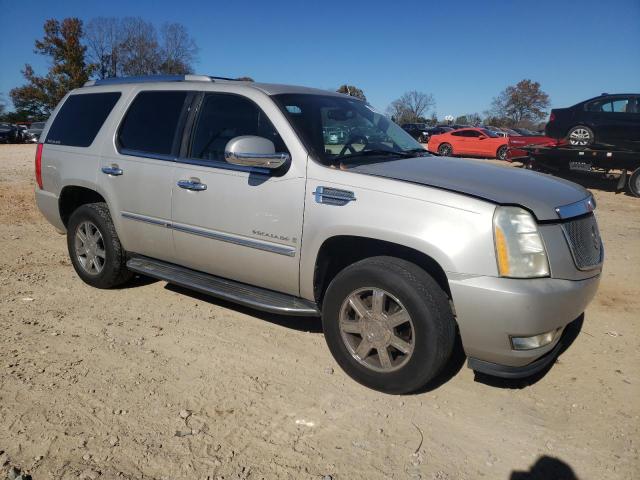 Photo 4 from auction – 2007 CADILLAC ESCALADE L with VIN 1GYFK63827R330943